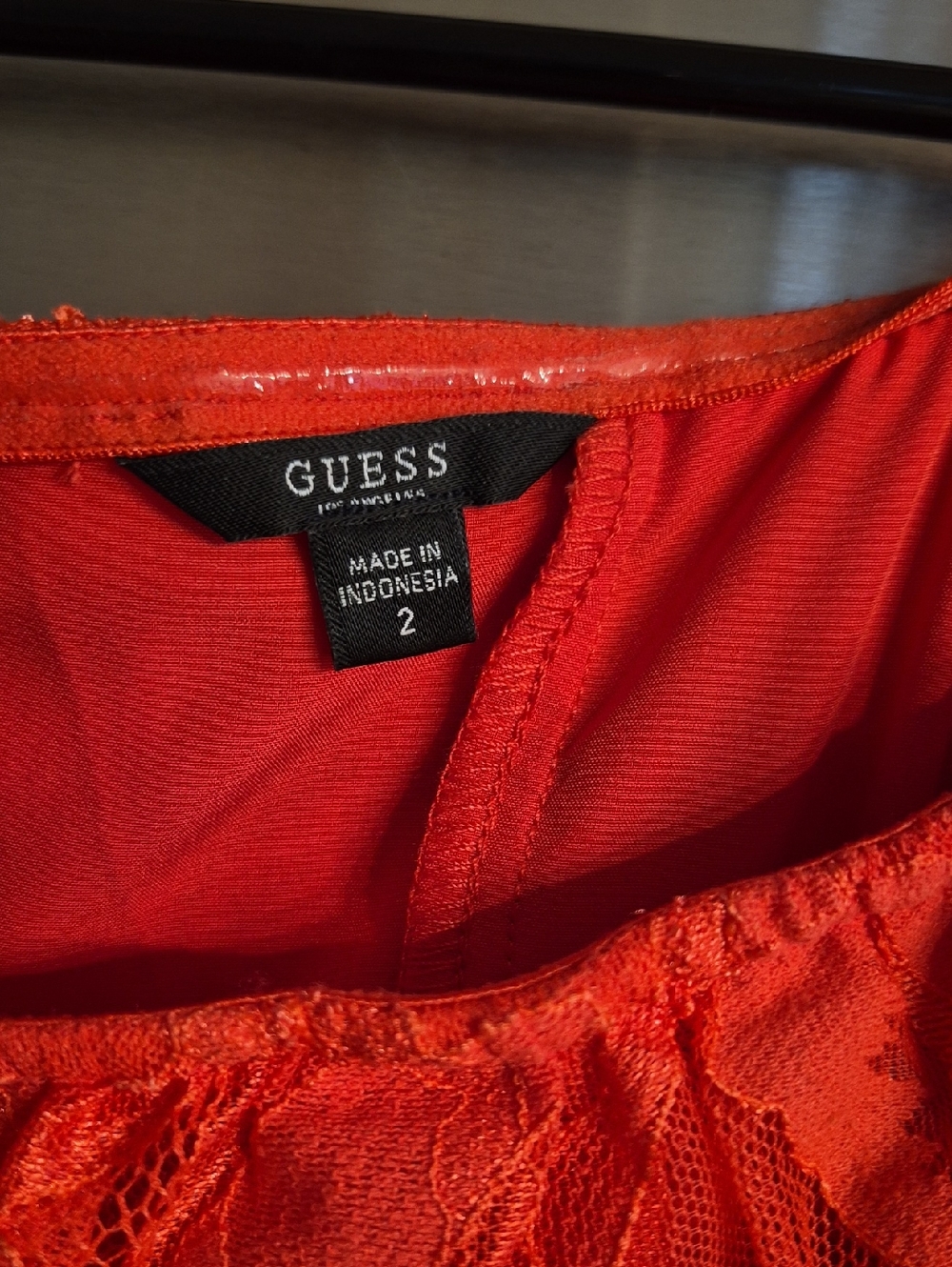 Guess - Picture 2 of 12